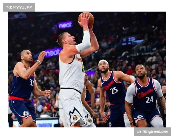 掘金骑士焦点战：约基奇三双纪录与米切尔哈登后场火力对决